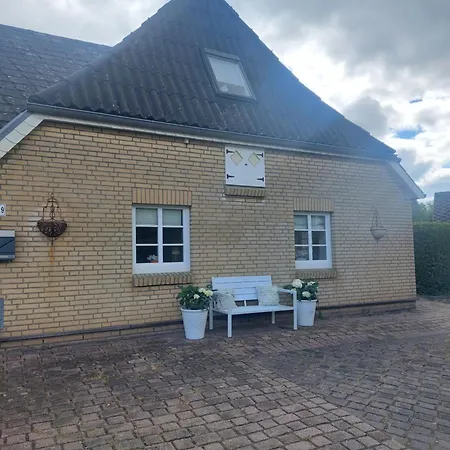 Apartament Dorfstrasse Glücksburg